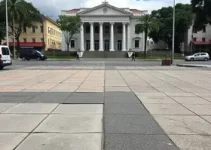 pavimento de ruas Curitiba