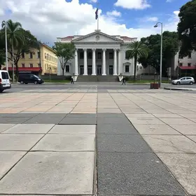 pavimento de ruas Curitiba